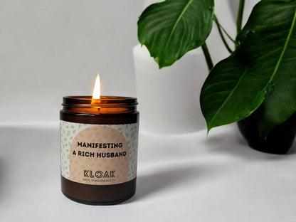 Manifesting a Rich Husband Candle